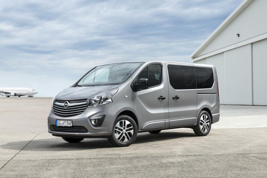 Opel Vivaro Tourer BiTurbo '2017